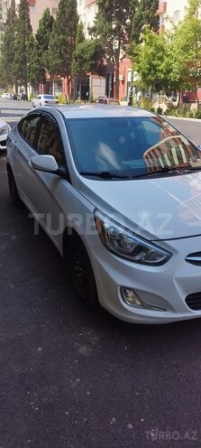 Hyundai Accent 2016, 64,585 km - 1.6 l - Gəncə