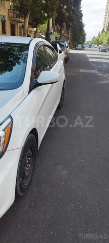 Hyundai Accent 2016, 64,585 km - 1.6 l - Gəncə