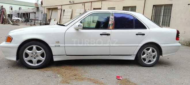 Mercedes C 180 1999, 241,321 km - 1.8 l - Bakı