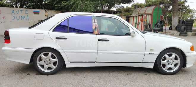 Mercedes C 180 1999, 241,321 km - 1.8 l - Bakı