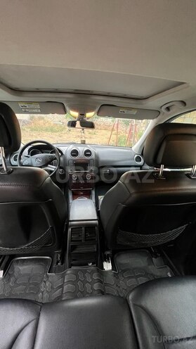 Mercedes ML 350 4MATIC-12