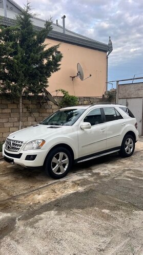 Mercedes ML 350 4MATIC-4