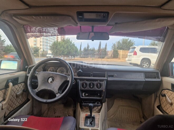 Mercedes 190 1991, 270,852 km - 2.0 l - Sumqayıt