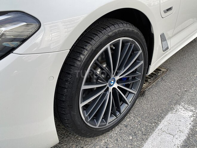 BMW 530e 2022, 61,000 km - 2.0 l - Bakı