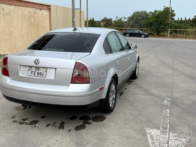 Volkswagen Passat 2003, 271,532 km - 1.8 l - Sumqayıt