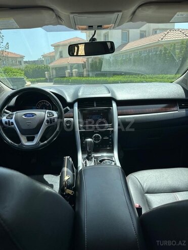 Ford Edge-5