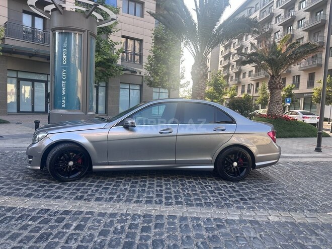 Mercedes C 250 2014, 139,000 km - 1.8 л - Bakı