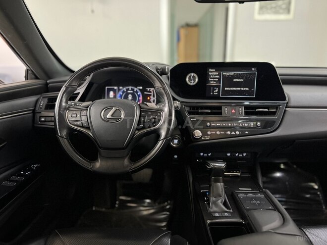 Lexus ES 250-10