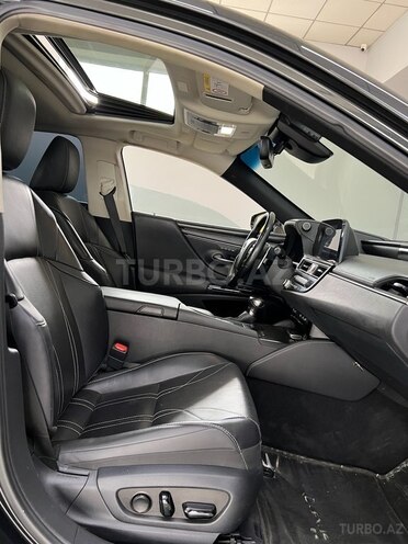 Lexus ES 250-15