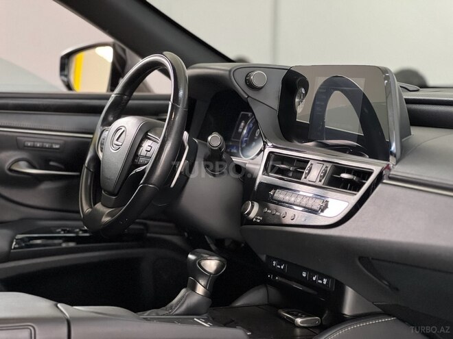 Lexus ES 250-13
