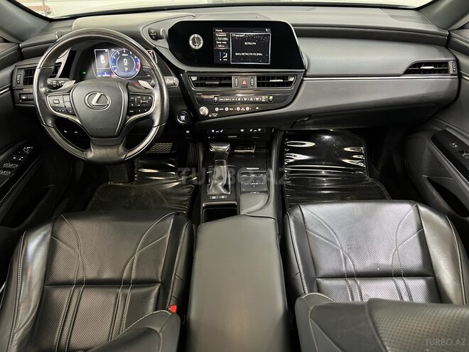 Lexus ES 250-12