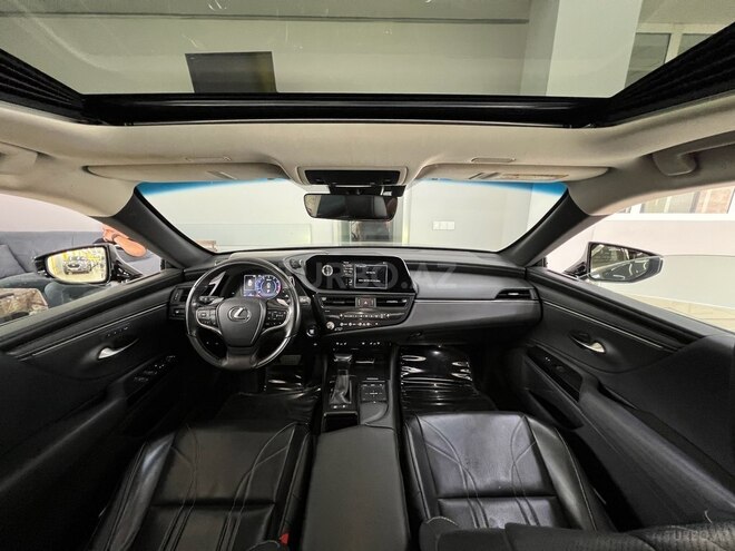 Lexus ES 250-11