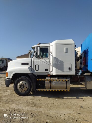 Mack Mack Anthem 2001, 450,000 km - 11.0 l - Bakı