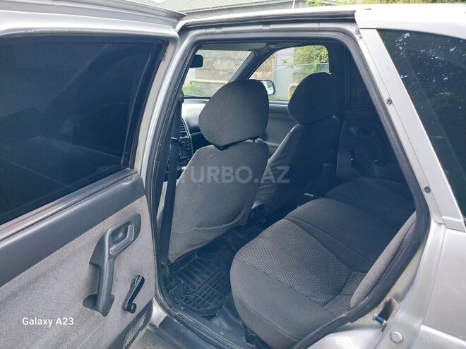 LADA (VAZ) 2112 2003, 214,000 km - 1.5 l - Qax