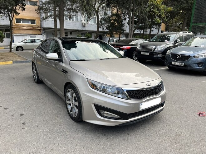 Kia Optima-3