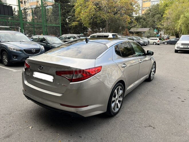 Kia Optima-5
