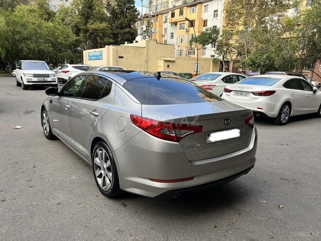 Kia Optima-6
