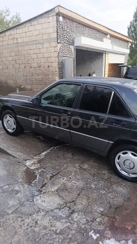 Mercedes 190 1991, 100,000 km - 2.5 l - İmişli