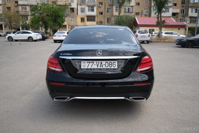 Mercedes E 220 d 2018, 170,000 km - 2.0 l - Bakı
