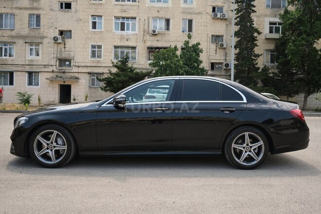 Mercedes E 220 d 2018, 170,000 km - 2.0 l - Bakı