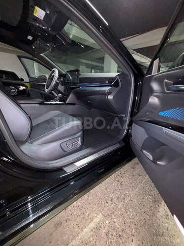 Toyota Camry-6