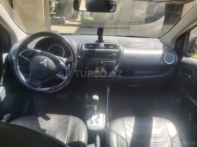 Mitsubishi Attrage 2015, 350,000 km - 1.2 l - Bakı