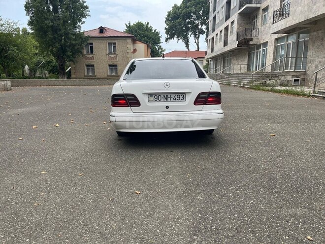 Mercedes E 220 d 2000, 650,000 km - 2.2 l - İsmayıllı