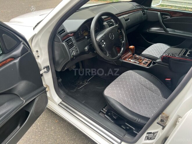 Mercedes E 220 d 2000, 650,000 km - 2.2 l - İsmayıllı