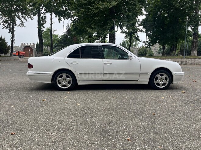 Mercedes E 220 d 2000, 650,000 km - 2.2 l - İsmayıllı