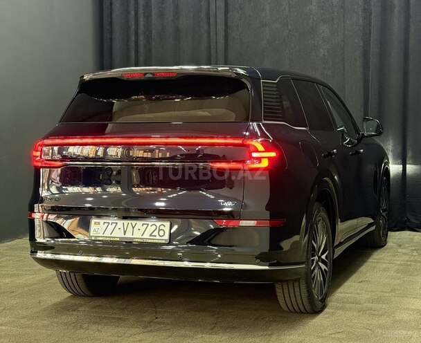 Changan Qiyuan Q07-5