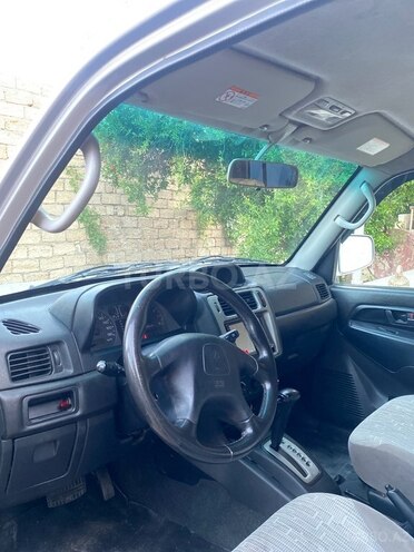 Mitsubishi Pajero io 2003, 300,000 km - 2.0 л - Bakı