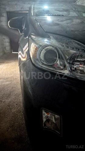 Toyota Prius-3