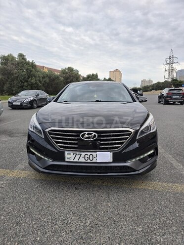 Hyundai Sonata-1