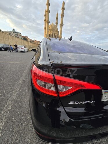 Hyundai Sonata-3