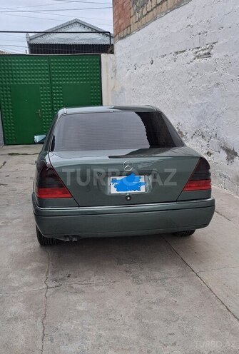 Mercedes C 220 1994, 486,000 km - 2.2 л - Yevlax