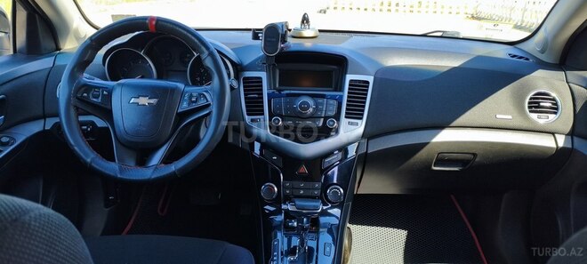 Chevrolet Cruze-8