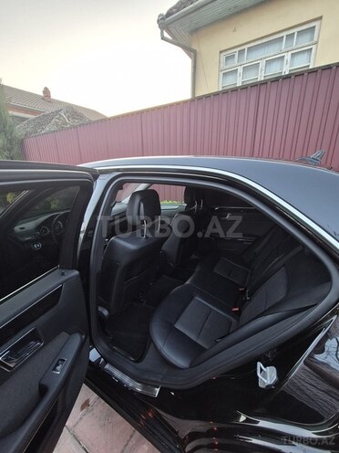 Mercedes E 220 d 2011, 303,000 km - 2.2 l - Bakı