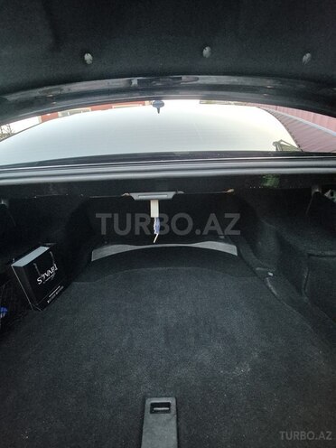 Mercedes E 220 d 2011, 303,000 km - 2.2 l - Bakı