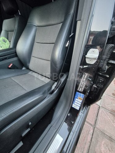 Mercedes E 220 d 2011, 303,000 km - 2.2 l - Bakı