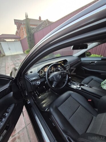 Mercedes E 220 d 2011, 303,000 km - 2.2 l - Bakı