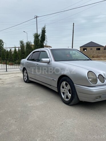 Mercedes E 220 d 1997, 550,000 km - 2.2 l - Bakı