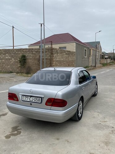 Mercedes E 220 d 1997, 550,000 km - 2.2 l - Bakı
