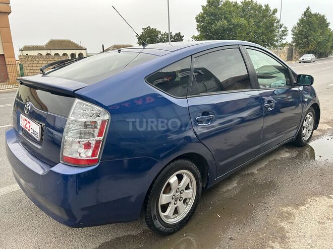 Toyota Prius-6