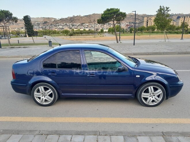Volkswagen Bora 2000, 418,500 km - 1.9 l - Bakı
