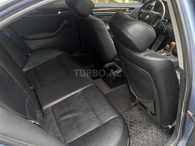 BMW 325 2001, 350,000 km - 2.5 l - Bakı