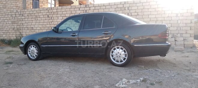 Mercedes E 270 2000, 400,000 km - 2.7 l - Bakı