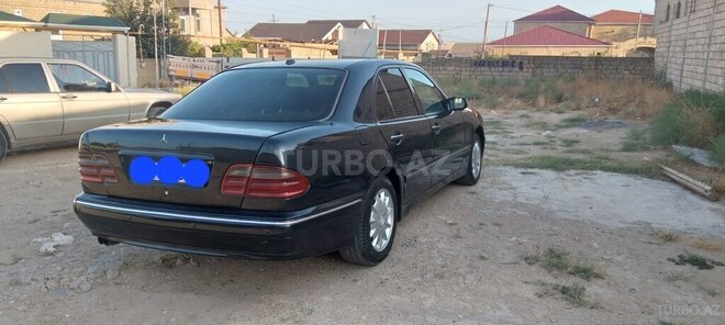 Mercedes E 270 2000, 400,000 km - 2.7 l - Bakı