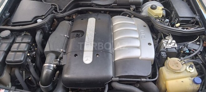 Mercedes E 270 2000, 400,000 km - 2.7 l - Bakı