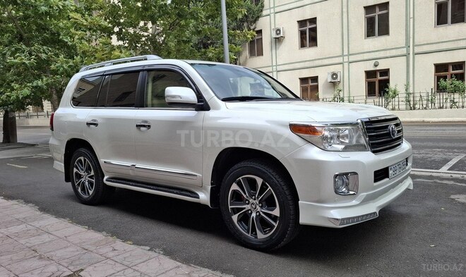 Toyota Land Cruiser 2013, 220,000 km - 4.5 l - Bakı