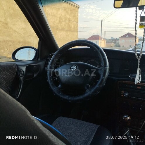Opel Vectra 1996, 156,380 km - 1.6 l - Sumqayıt